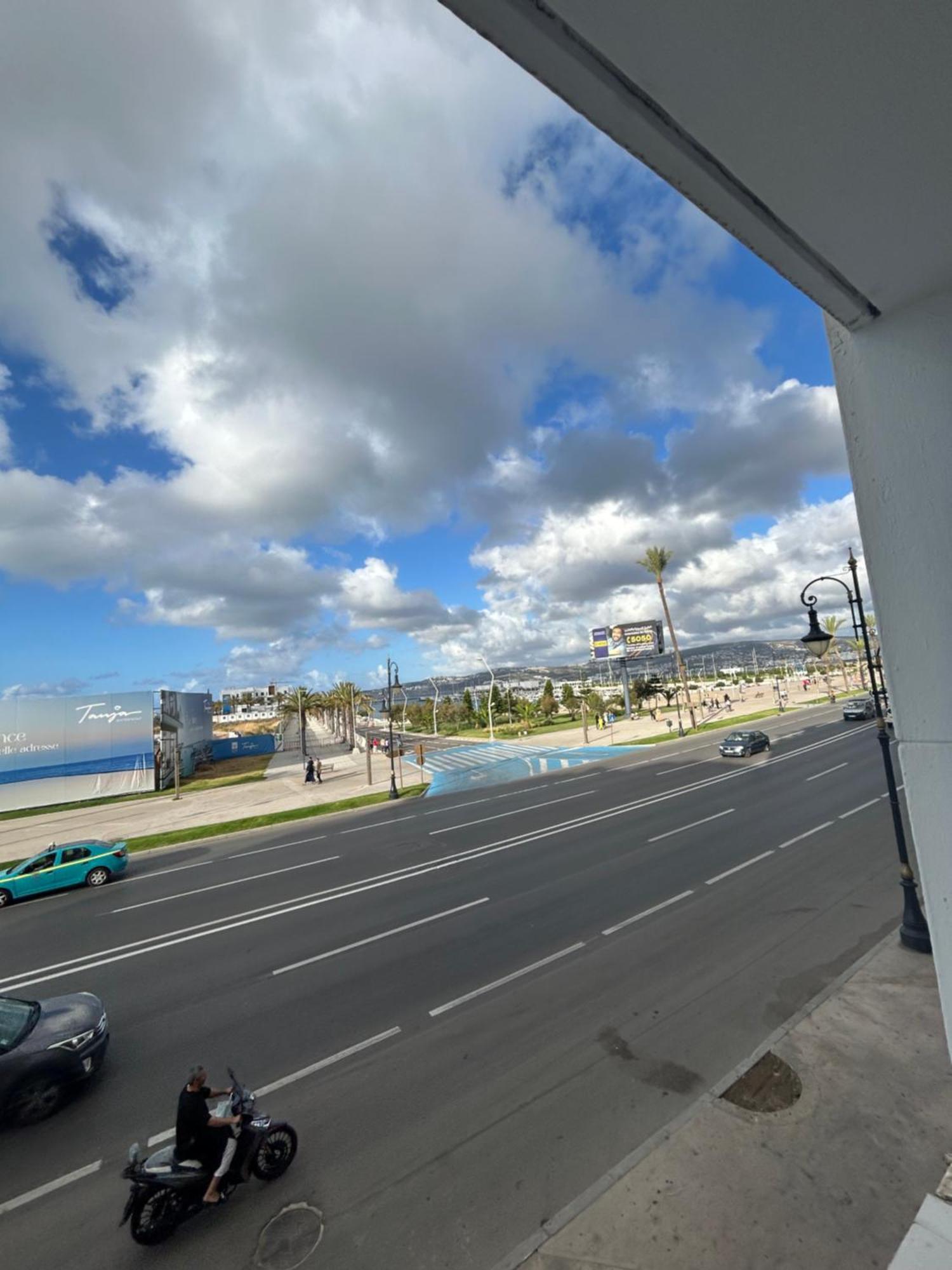 Splendide Studio Haut Standing En Face De La Marina Et A 200 M Du Port De Tanger - 1 Chambre Double Exterior foto